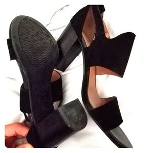 MODA SPANA Chunky Heel Sandal Chic